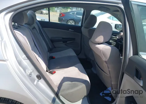 2010 Honda Accord 2.4 Lx-P z USA, uszkodzony, nr VIN 1HGCP2F4XAA098059